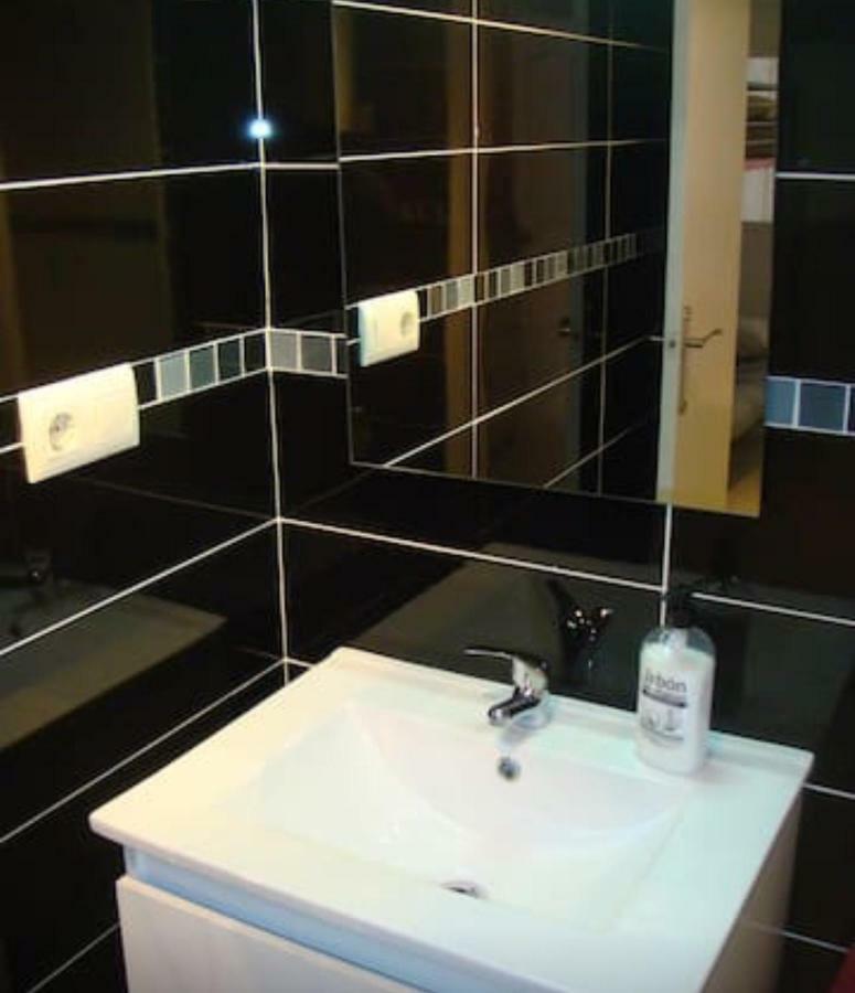 La Nogalera Square Apartman Torremolinos Kültér fotó